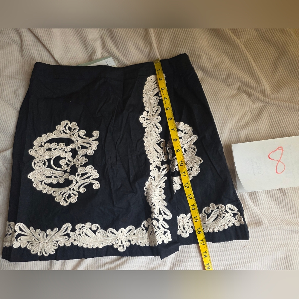 H&M Appliqued A-line Wrap Skirt black Embellishment ecru cotton BNWT - Picture 11 of 16